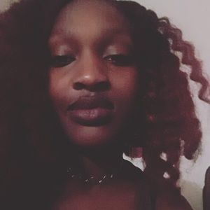 Meet your Posher, Madina